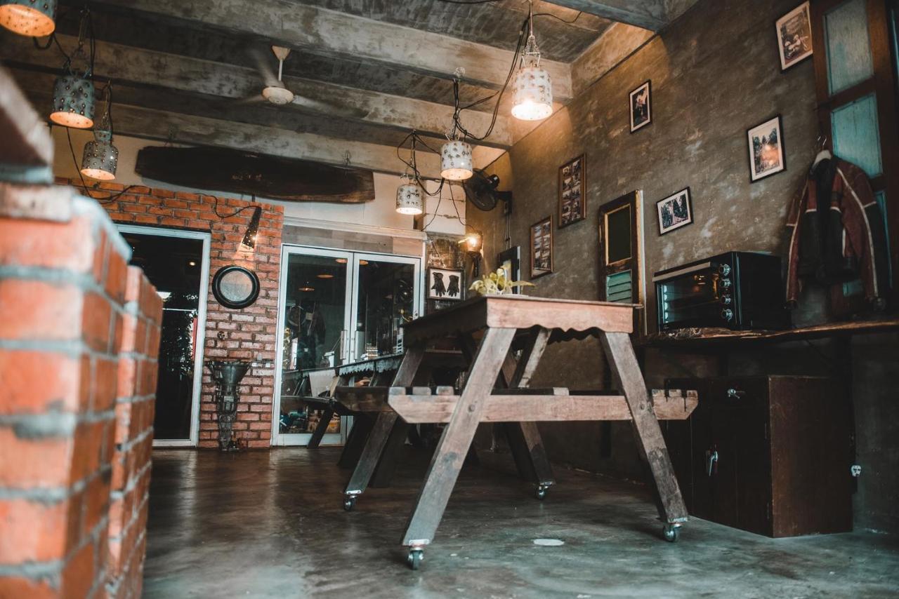 Motodorm Langkawi Hostel Kuah Εξωτερικό φωτογραφία