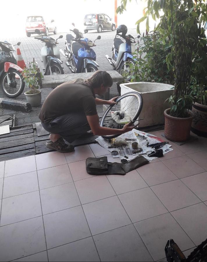 Motodorm Langkawi Hostel Kuah Εξωτερικό φωτογραφία